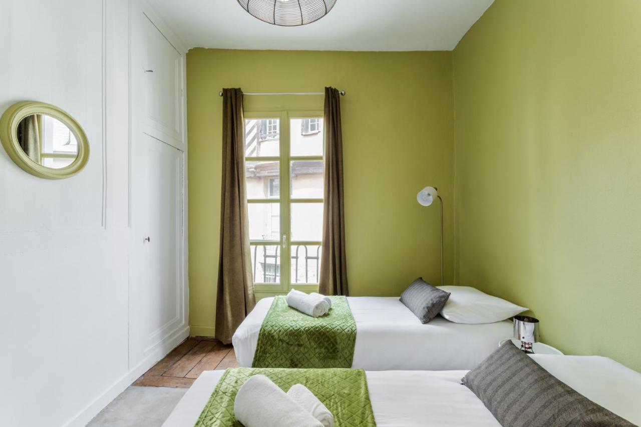 Dame De Coeur - Appartement Spacieux En Plein Centre Historique Рен Екстериор снимка